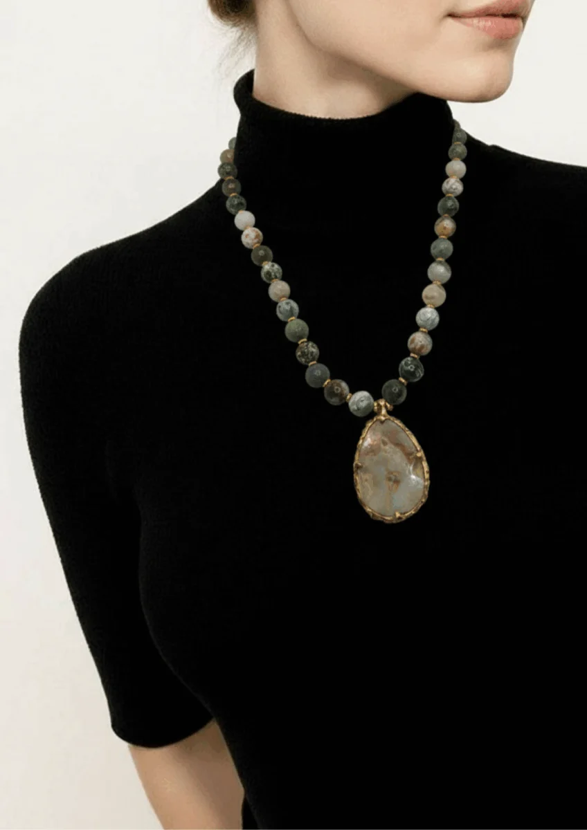 Bijoux créés avec le cœur, façonnés avec la Mer.